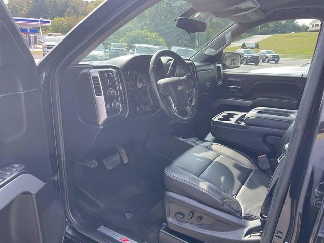 Photo of 2016 Black Chevrolet Silverado 1500