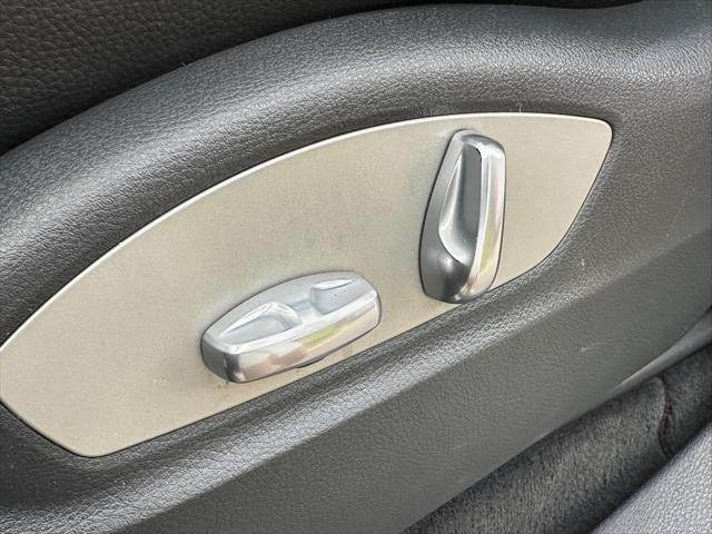 Photo of 2017 Meteor Grey Metallic Porsche Cayenne