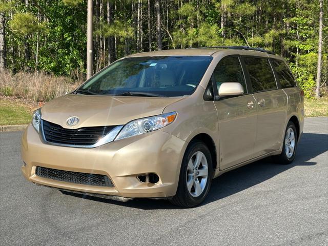 2012 Toyota Sienna
