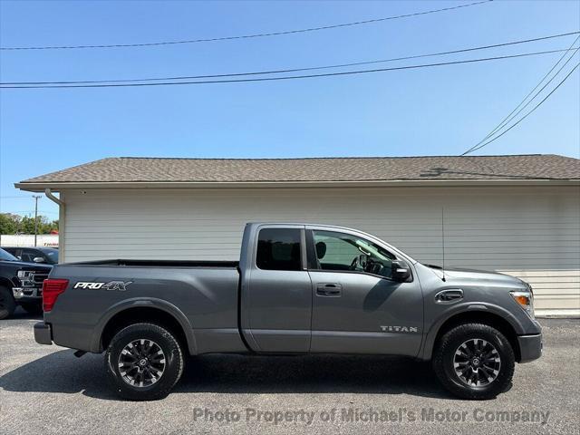 2017 Nissan Titan