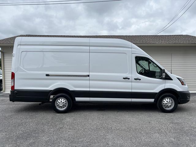 2022 Ford Transit-350