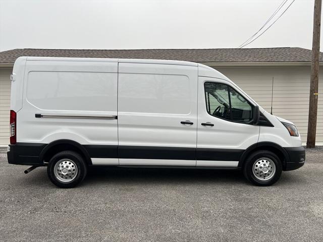 2022 Ford Transit-250