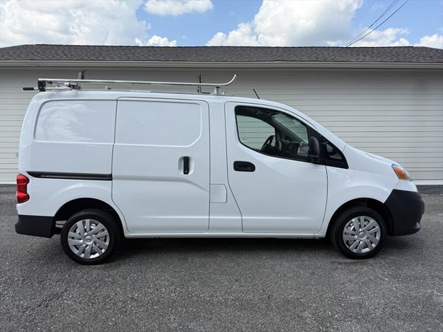 2016 Nissan Nv200