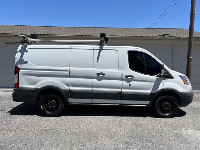 2017 Ford Transit-250