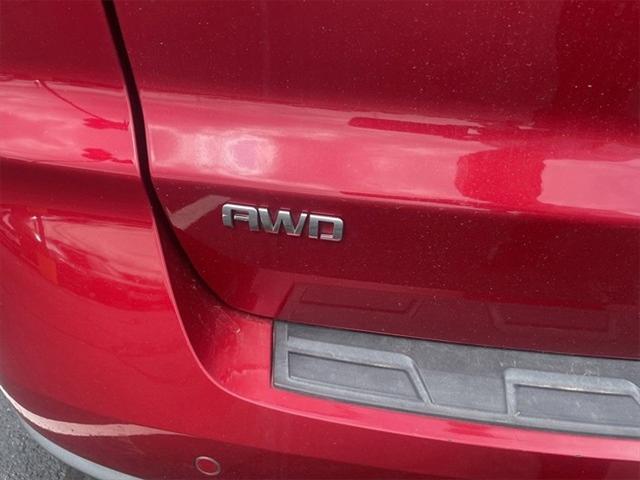 Photo of 2014 Red Chevrolet Traverse