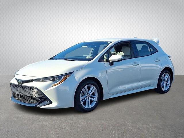 Photo of 2019 White Toyota Corolla