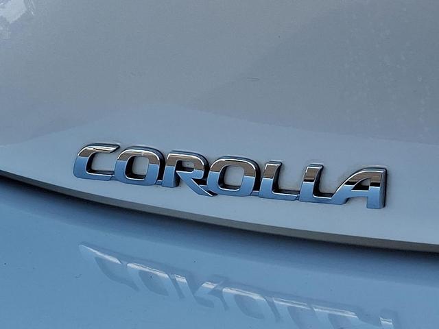 Photo of 2019 White Toyota Corolla