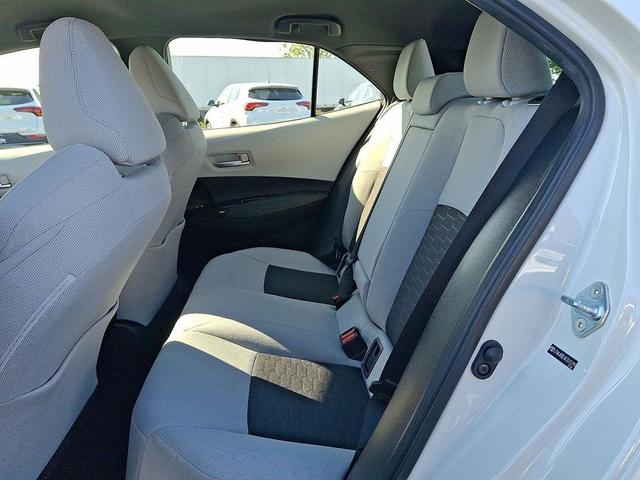 Photo of 2019 White Toyota Corolla