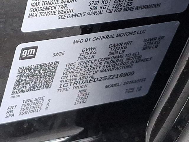 Photo of 2025 Onyx Black GMC Sierra 1500