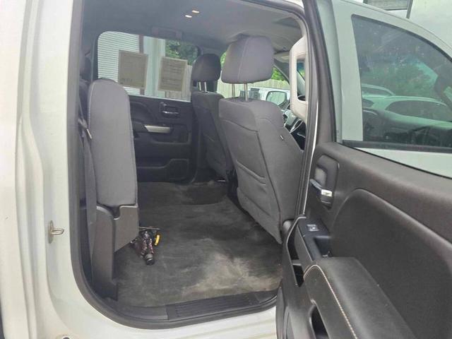 Photo of 2018 White Chevrolet Silverado 1500