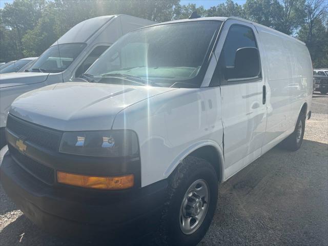 2022 Chevrolet Express 2500