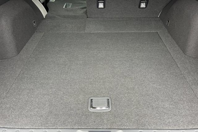 Photo of 2025 Crystal White Pearl Subaru Outback
