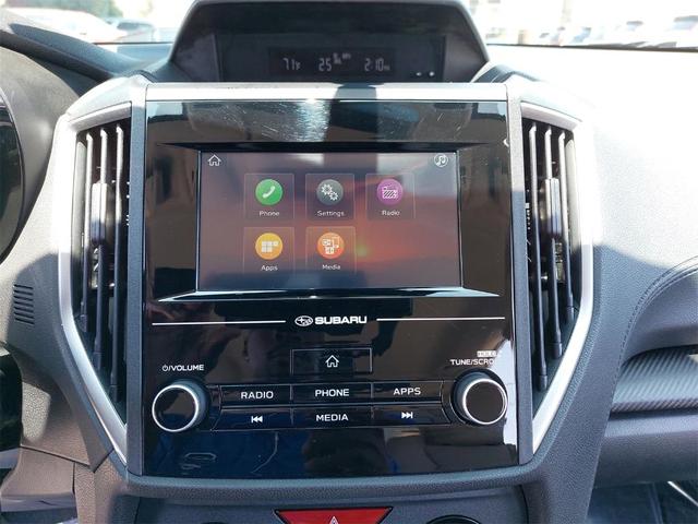 Photo of 2022 Crystal White Pearl Subaru Impreza