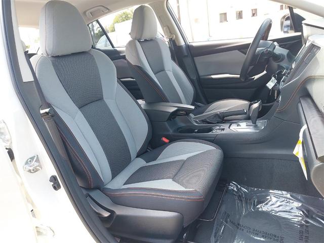 Photo of 2023 Crystal White Pearl Subaru Crosstrek