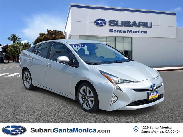 2016 Toyota Prius