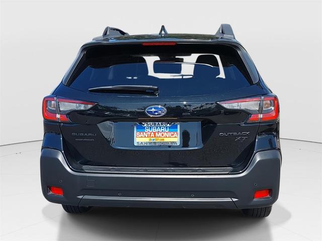 Photo of 2023 Crystal Black Silica Subaru Outback