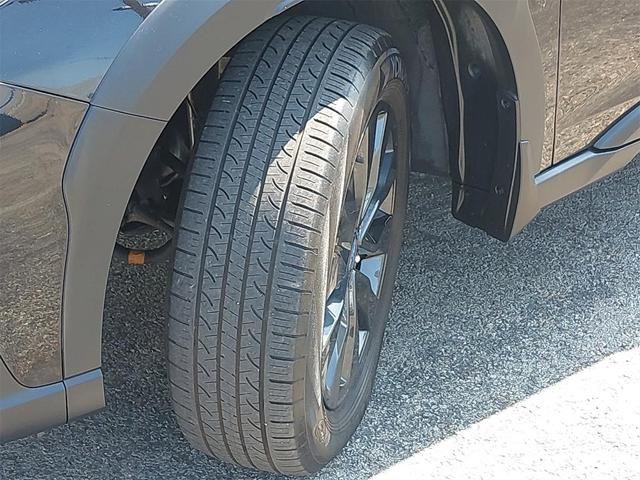 Photo of 2023 Crystal Black Silica Subaru Outback