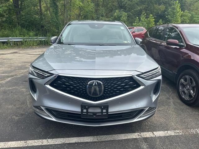 Photo of 2024 Lunar Silver Metallic Acura MDX