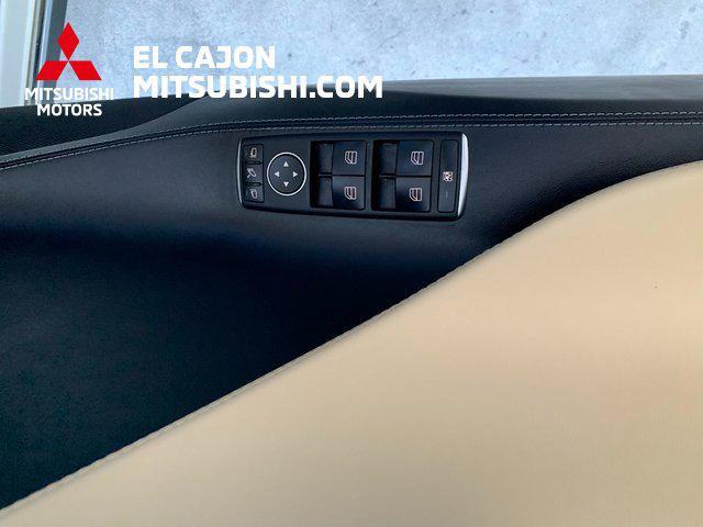 Photo of 2016 White Tesla Model S