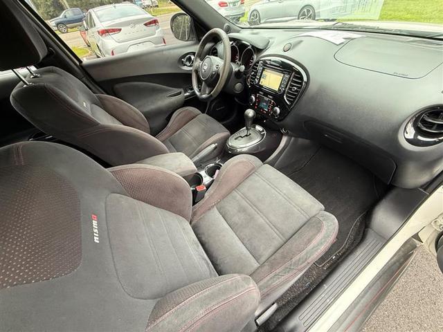 Photo of 2014 White Pearl Nissan Juke