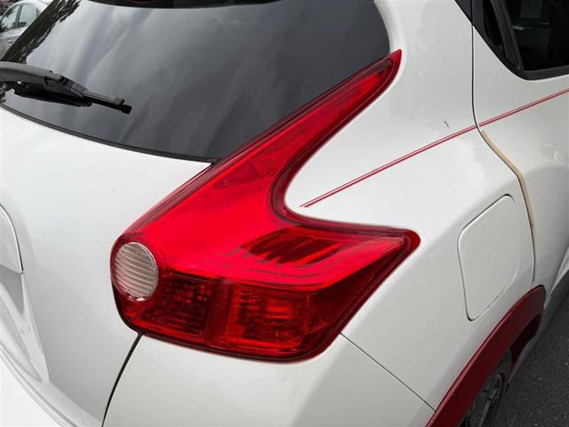 Photo of 2014 White Pearl Nissan Juke