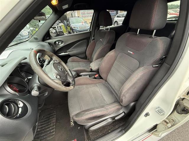 Photo of 2014 White Pearl Nissan Juke