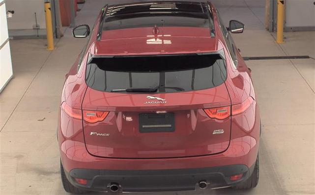 Photo of 2019 Red Alert Metallic Jaguar F-PACE