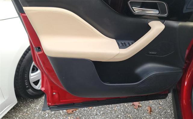 Photo of 2019 Red Alert Metallic Jaguar F-PACE