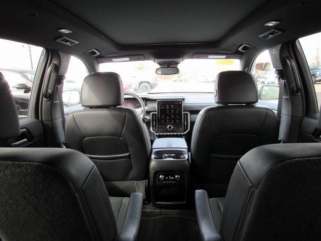 Photo of 2024 Ebony Twilight Metallic GMC Acadia