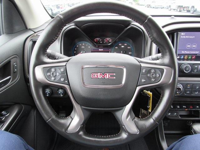 Photo of 2022 White GMC Canyon