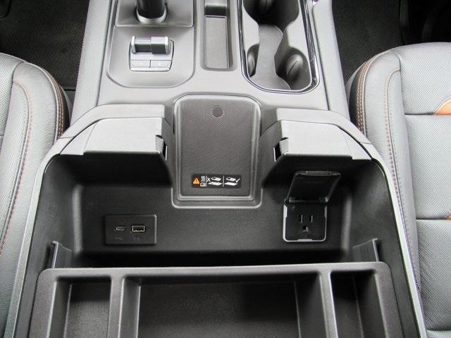 Photo of 2023 Onyx Black GMC Sierra 1500