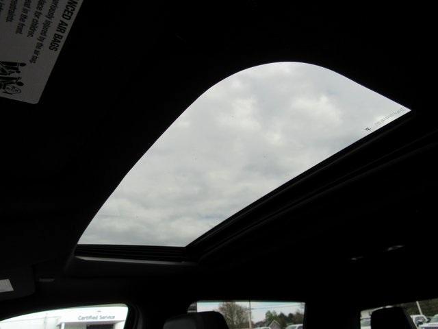 Photo of 2023 Onyx Black GMC Sierra 1500