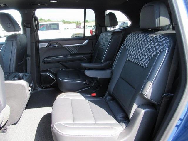 Photo of 2024 Metallic GMC Acadia