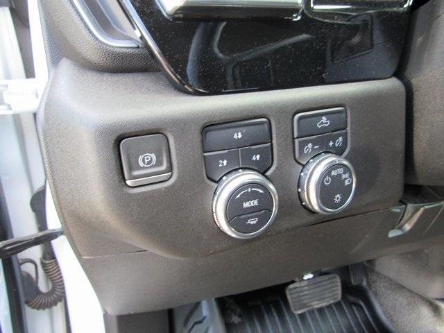 Photo of 2024 Summit White GMC Sierra 3500