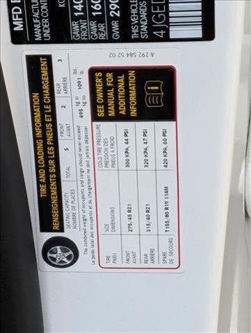 Photo of 2019 Polar White Mercedes-Benz AMG GLE 43