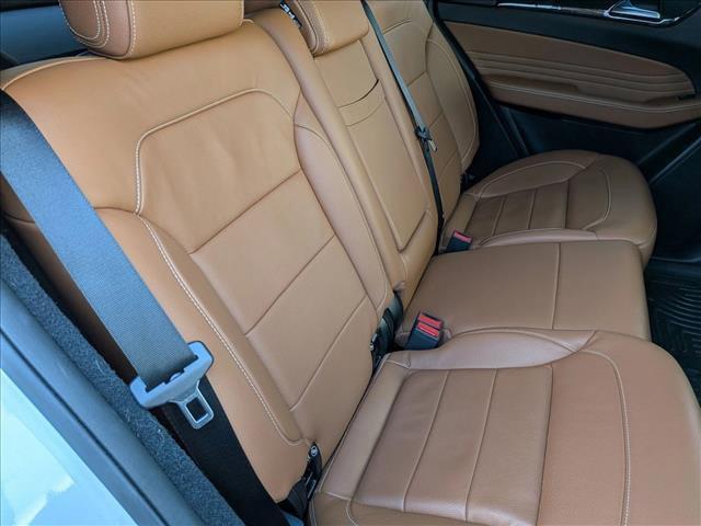 Photo of 2019 Polar White Mercedes-Benz AMG GLE 43