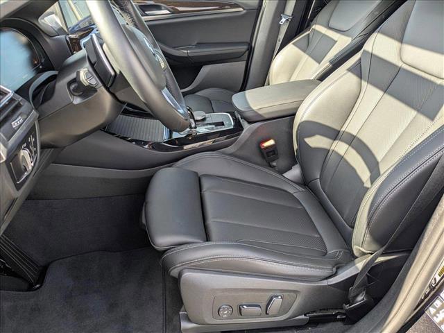 Photo of 2024 Black Sapphire Metallic BMW X3