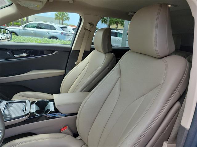 Photo of 2022 Flight Blue Metallic Clearcoat Lincoln Nautilus