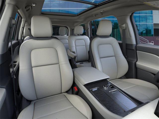 Photo of 2025 Infinite Black Metallic Clearcoat Lincoln Aviator