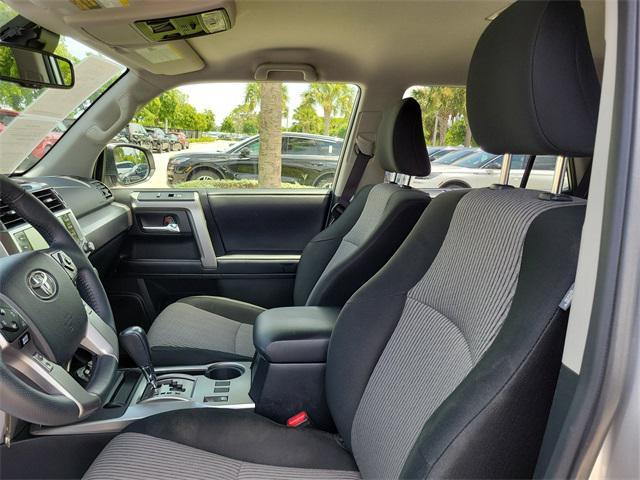 Photo of 2020 Classic Silver Metallic Toyota 4Runner