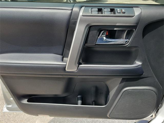 Photo of 2020 Classic Silver Metallic Toyota 4Runner