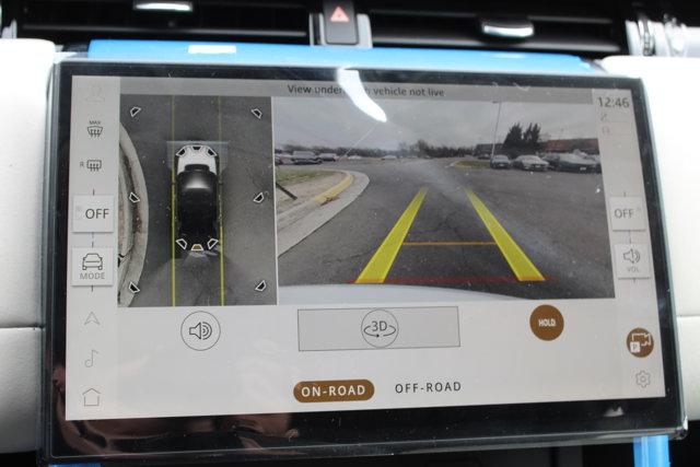 Photo of 2025 Fuji White Land Rover Discovery Sport