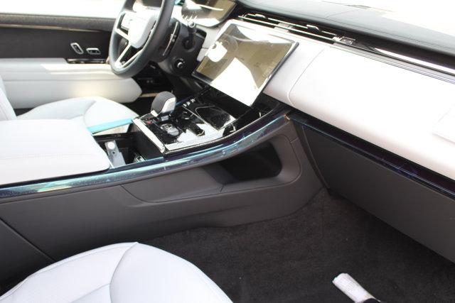 Photo of 2025 Firenze Red Metallic Land Rover Range Rover Sport