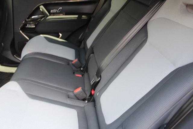 Photo of 2025 Ligurian Black Gloss Land Rover Range Rover Sport