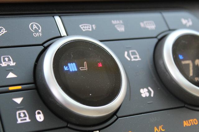Photo of 2025 Fuji White Land Rover Defender