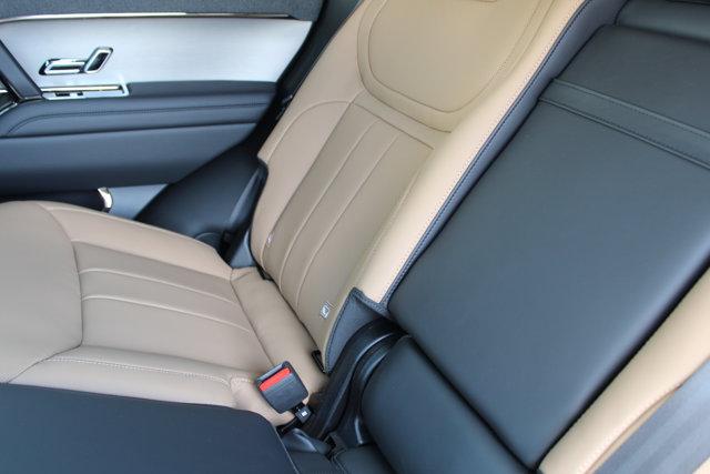Photo of 2025 Santorini Black Metallic Land Rover Range Rover Sport