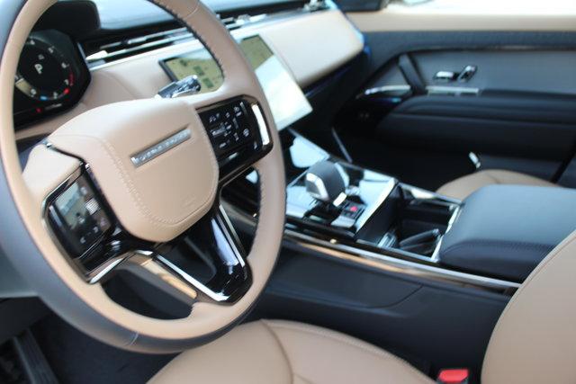 Photo of 2025 Santorini Black Metallic Land Rover Range Rover Sport