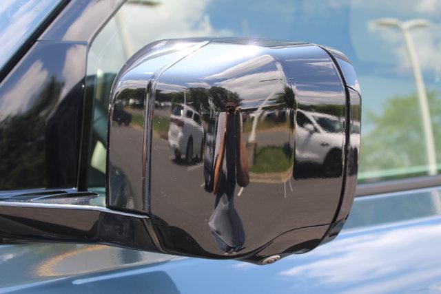 Photo of 2024 Tasman Blue Metallic Land Rover Defender
