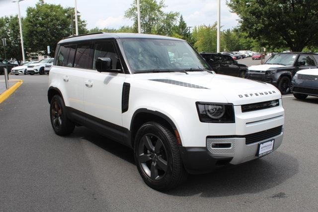 Photo of 2025 Fuji White Land Rover Defender