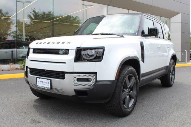 Photo of 2025 Fuji White Land Rover Defender